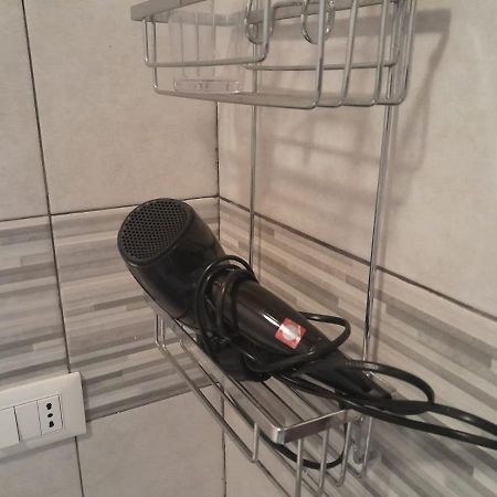 Casa Di Federica Camera Con Bagno Privato Esterno Livorno Luaran gambar