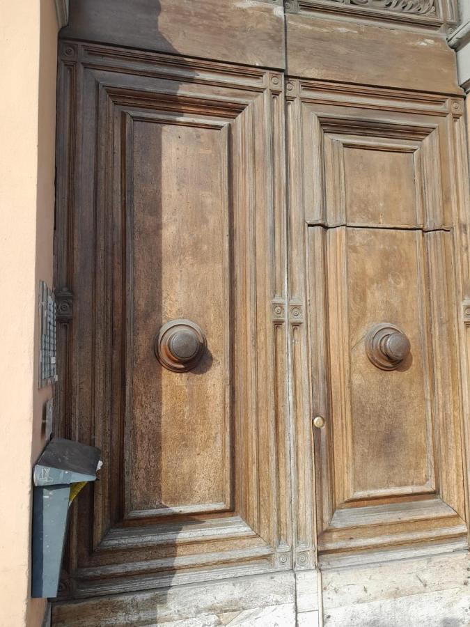 Casa Di Federica Camera Con Bagno Privato Esterno Livorno Luaran gambar